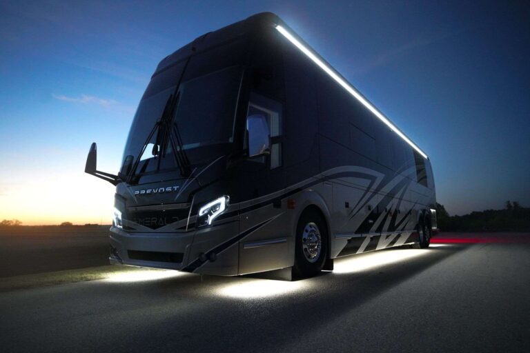 Emerald Luxury Coaches